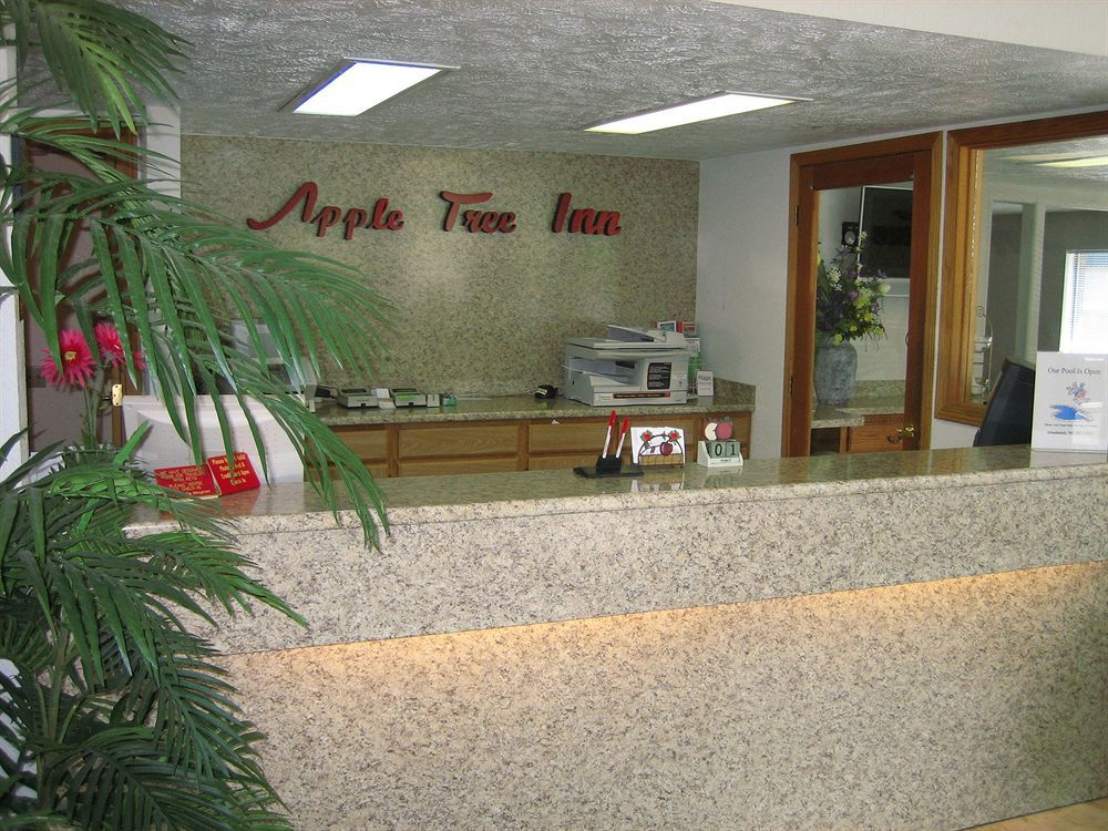Apple Tree Inn Spokane Exterior photo